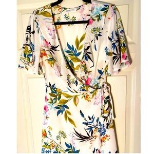 Adorable Floral Wrap Dress, brand new, worn once